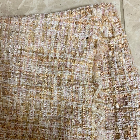 Forever 21 asymmetric tweed mini skirt - Picture 4 of 4